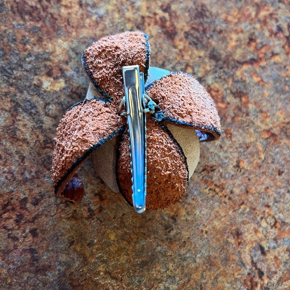 Up-Cycled Leather Lotus Hair Clip - Picture 2 of 2